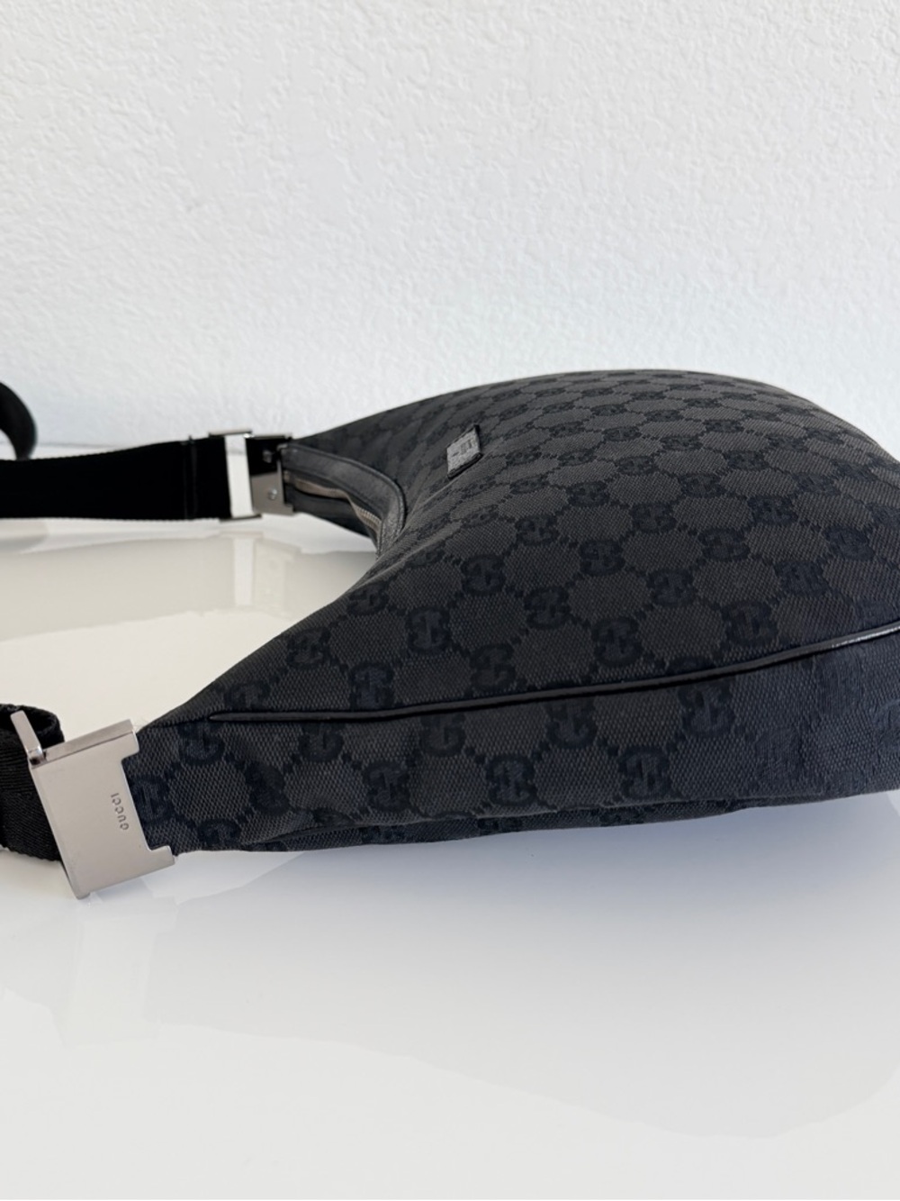 Gucci Black Monogram Crescent Shoulder Bag - Picture 5 of 15